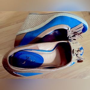 US size 5.5/China size 36, inner leather, upper blue cloth, almost 4” heels